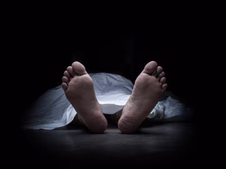 Brutal Murder: Man in Police Custody Hacked to Death with Sickles; Was an Extramarital Affair the Motive? f5a9a0d44999c8819ef7ad64221448bf1668910135978539 original